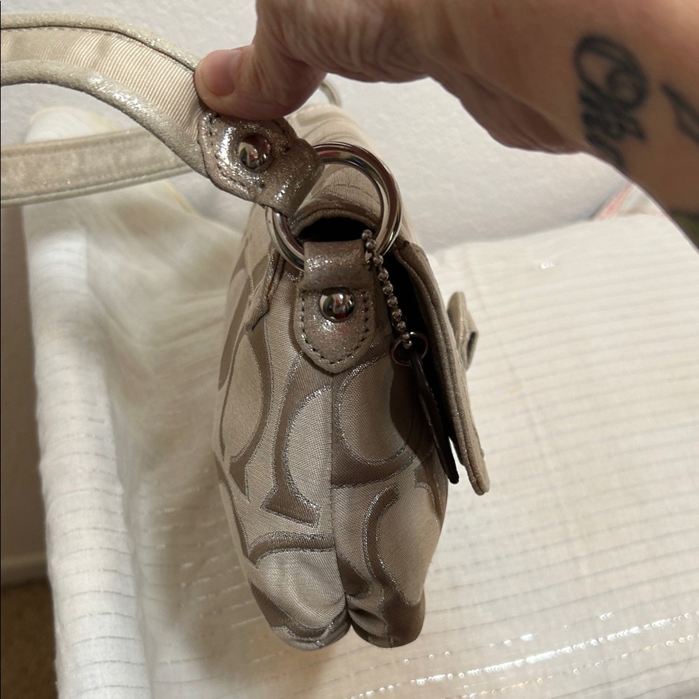Coach Beige and silver sparkle  Signature Shoulder Bag - Picture 13 of 13